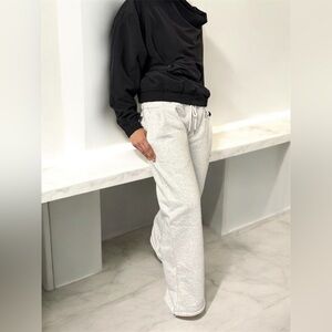 100% cotton gray sweatpants thick fleece lined wide leg draw string joggers M-L